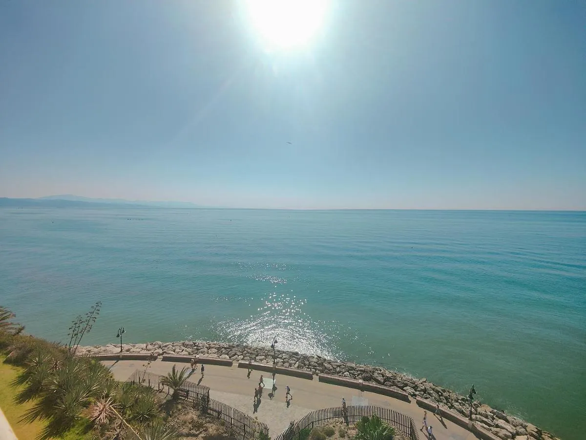 Santa-Clara-Blue Horizon Front Line Apartment By Namaste Elite Torremolinos